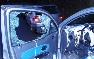 Ανέλαβαν την ευθύνη για την επίθεση στο αμάξι της δημάρχου Βέροιας