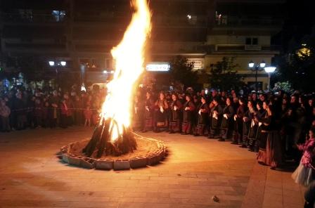 Άναψε τον Φανό χτες ο Αμάραντος! (φώτο)