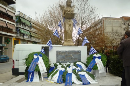 Κατάθεση στεφάνων στην Αλεξάνδρεια (φώτο-βίντεο)