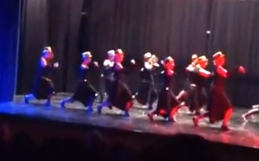 Ενθουσίασαν στο Πλατύ οι παραστάσεις της σχολής χορού “Black Swan” (βίντεο)