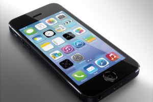 Αισθητήρας δαχτυλικών αποτυπωμάτων στο νέο iPhone 5S
