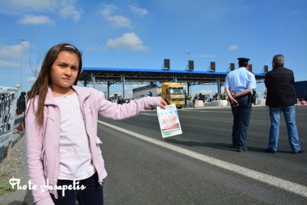 Έκλεισαν τα διόδια του Αιγινίου για να διαμαρτυρηθούν (φώτο)