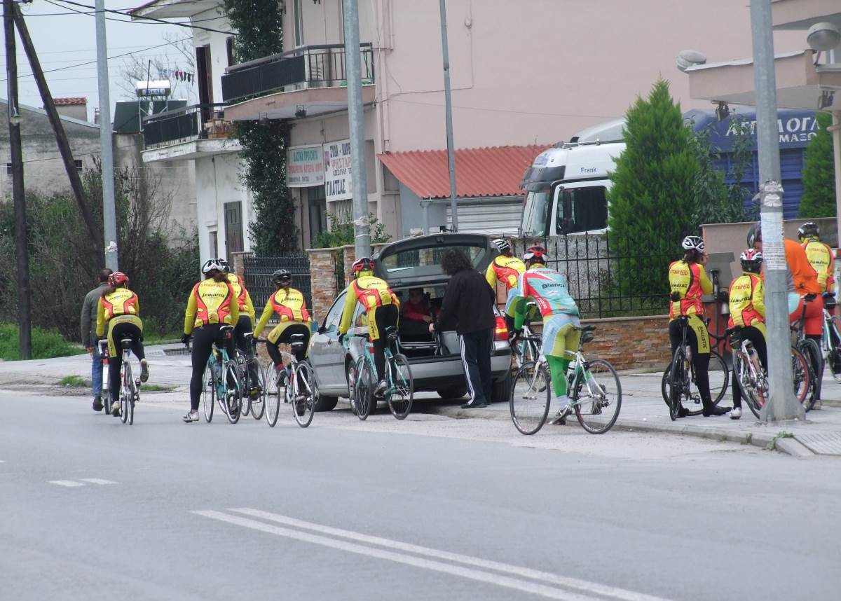 Πέρασαν από την Αλεξάνδρεια οι ποδηλάτες του πρωταθλήματος Β. Ελλάδος (φώτο)