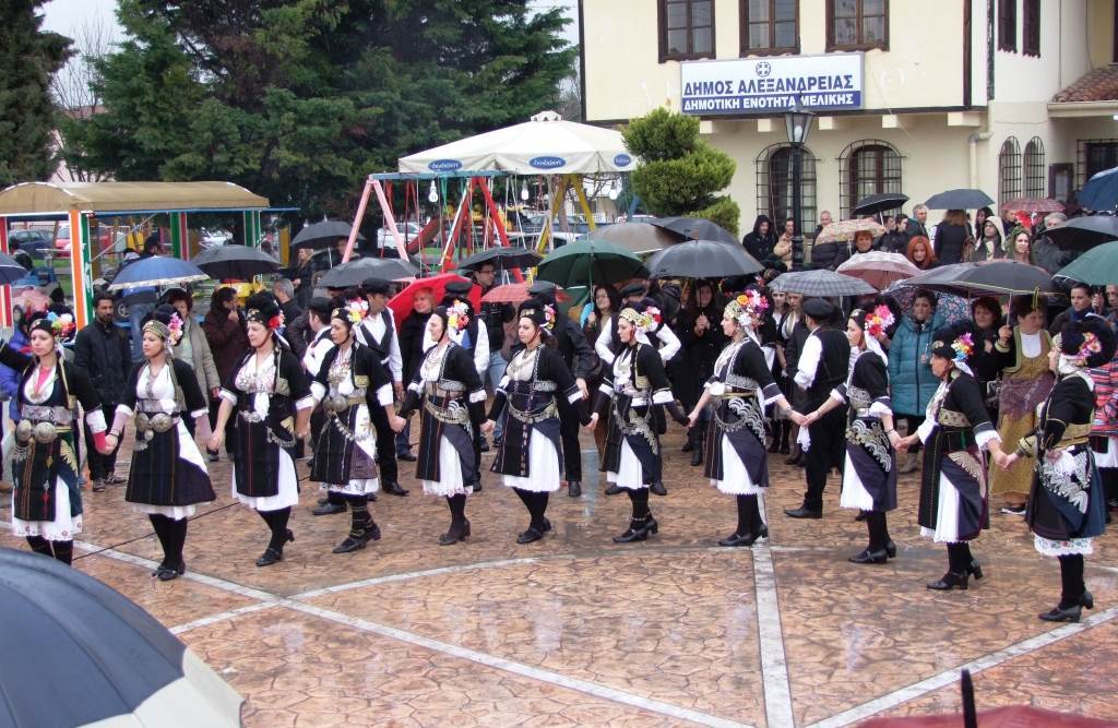 Δεν ξέχασαν την παράδοση πριν από το Καρναβάλι της Μελίκης (φώτο-βίντεο)