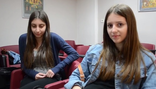 Πως σχολίασαν οι μαθητές της Αλεξάνδρειας το θέμα της Νεοελληνικής λογοτεχνίας (βίντεο)