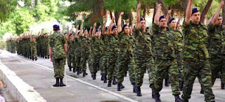 Δελτίο απογραφής στα στρατολογικά γραφεία θα καταθέσουν οι γεννημένοι το 1996