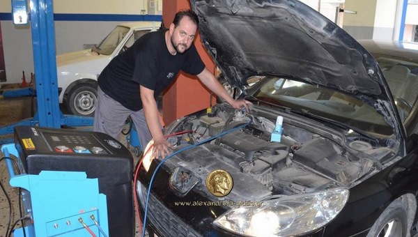 Το συνεργείο ΖΕΡΒΑΣ AUTO SERVICE  κλείνει και ευχαριστεί!