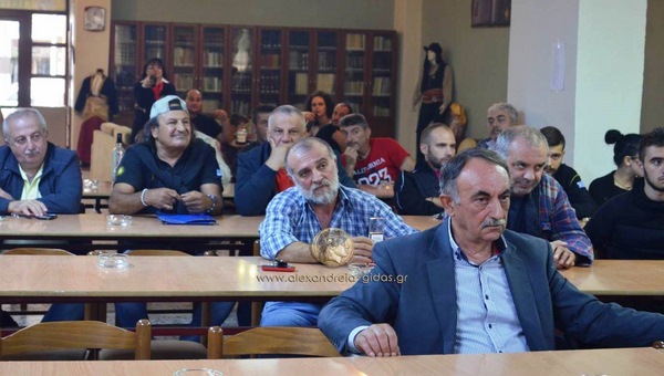 Κόντρες, αιχμές και υπονοούμενα στη Γενική Συνέλευση των Ποντίων Αλεξάνδρειας (42 λεπτά βίντεο)