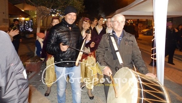 Με ποντιακό γλέντι και επίδειξη καράτε συνεχίστηκε η Αστερούπολη (εικόνες)