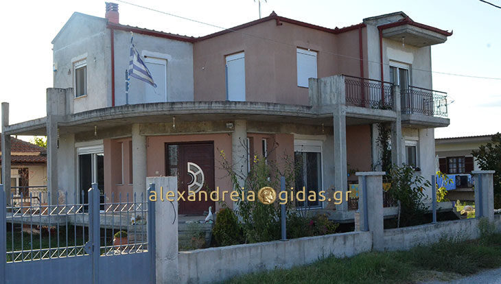 Ενοικιάζεται διώροφο σπίτι στο Παλαιοχώρι του δήμου Αλεξάνδρειας (φώτο)