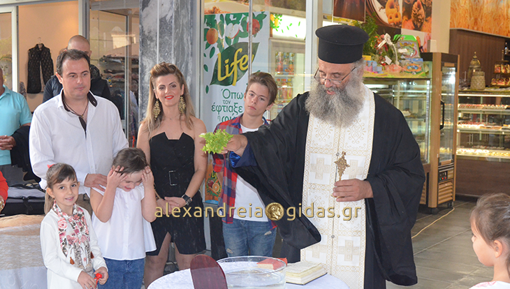 Εγκαινιάστηκε ο νέος “Φούρνος του χωριού” στην Αγκαθιά (φώτο-βίντεο)