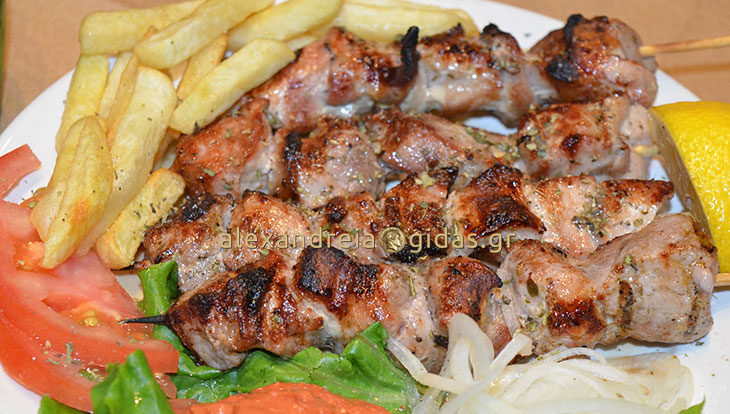 Και μεγάλο και χειροποίητο και σε απίστευτη τιμή στη ΓΩΝΙΑ ΓΕΥΣΕΩΝ στο Λιανοβέργι!