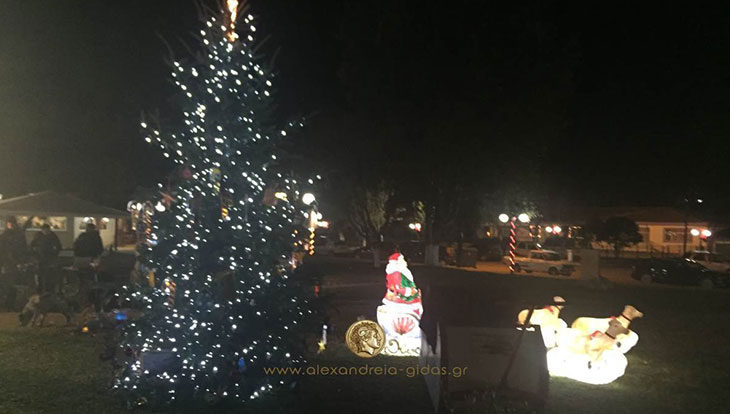 Την Κυριακή ανάβει το Χριστουγεννιάτικο Δέντρο στα Τρίκαλα (πρόγραμμα εκδηλώσεων)