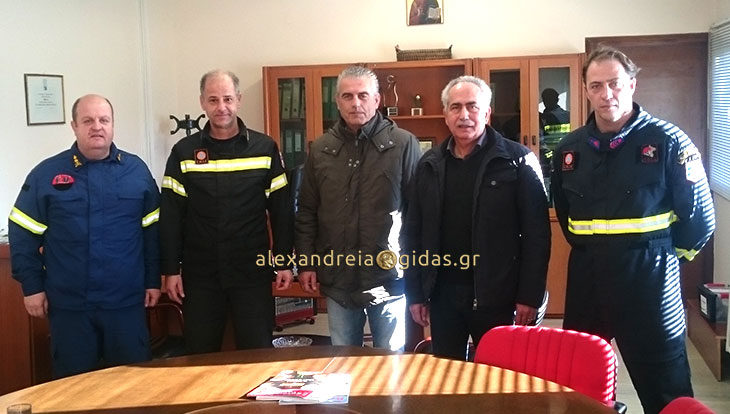 Καλύπτει την διατροφή των διασωστικών σκύλων της 2ης ΕΜΑΚ η ΕΛ.ΒΙ.Ζ. Α.Ε.