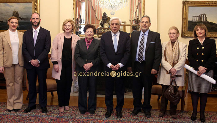 Στον Πρόεδρο της Δημοκρατίας για την Παγκόσμια Ημέρα Βιβλίου και η Πάττυ Παπαδήμου από την Αλεξάνδρεια