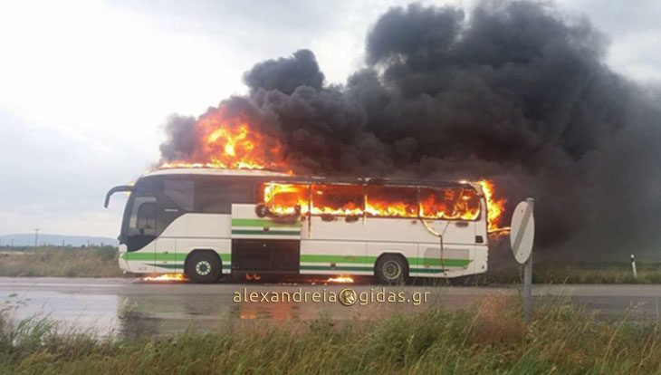 Κεραυνός χτύπησε και έκαψε ολοσχερώς λεωφορείο του ΚΤΕΛ στην Αλεξανδρούπολη (φώτο)