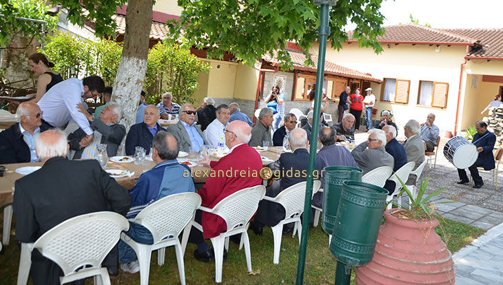 Τίμησε τους παλαιότερους ο Λ.Ο.Ν.Α.Π. Το Ρουμλούκι για 3η φορά φέτος (φώτο-βίντεο)