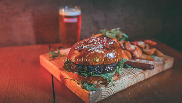 Δοκιμάστε το Black Angus Burger σήμερα στο OLIVE στον πεζόδρομο Αλεξάνδρειας