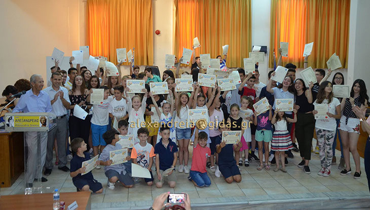 Ξένες Γλώσσες ΜΙΧΑΛΟΠΟΥΛΟΣ: 206 επιτυχόντες πέρσι – δείτε τα ονόματα!