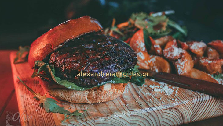 Βραδιά burger η σημερινή στο OLIVE στον πεζόδρομο Αλεξάνδρειας