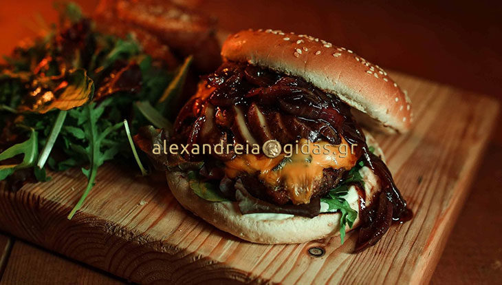 Burgers & beer night σήμερα στο OLIVE στον πεζόδρομο