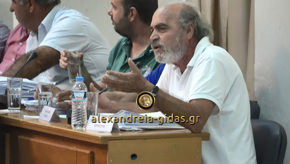 Σόκαρε ο Χρήστος Αλευράς: “Δεν ξέρω πόσοι θα χάσουν τη ζωή τους από την πυρκαγιά στον ΣΜΑ Αλεξάνδρειας” (βίντεο)
