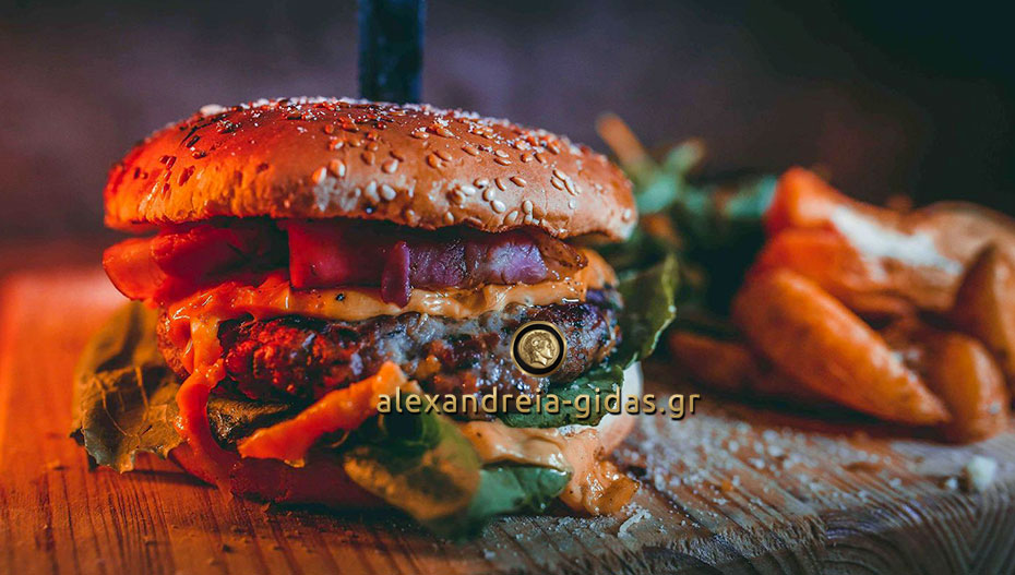 ÎÎµ Burger Night Î¼Î±Ï ÏÏÎ¿Î´Î­ÏÎµÏÎ±Î¹ Î±ÏÏÏÎµ ÏÎ¿ OLIVE ÏÏÎ¿Î½ ÏÎµÎ¶ÏÎ´ÏÎ¿Î¼Î¿ ÎÎ»ÎµÎ¾Î¬Î½Î´ÏÎµÎ¹Î±Ï