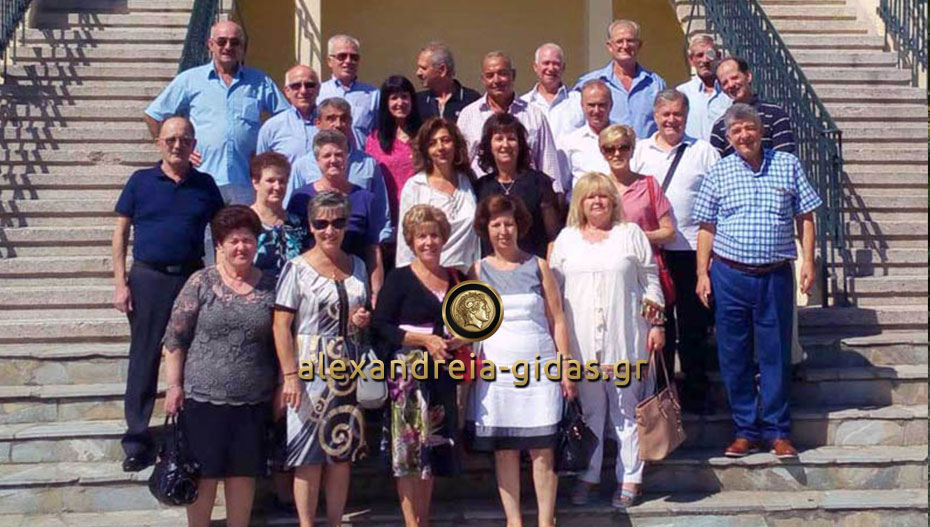 Συναντήθηκαν 63 χρόνια μετά τη γέννησή τους στον Κολινδρό! (φώτο)