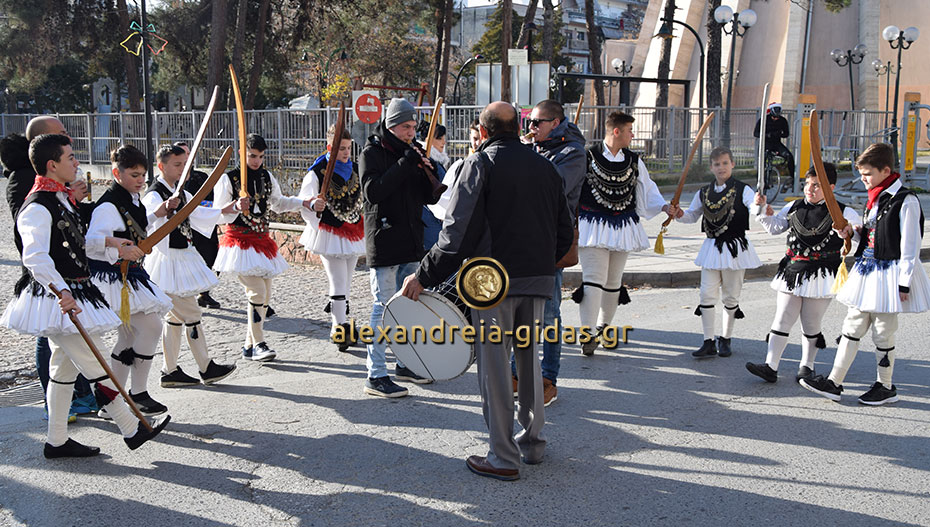 Στην Αλεξάνδρεια είδαμε το πρωί τα ρουγκάτσια του ΚΕΡΛΑΠ Αγκαθιάς (φώτο)