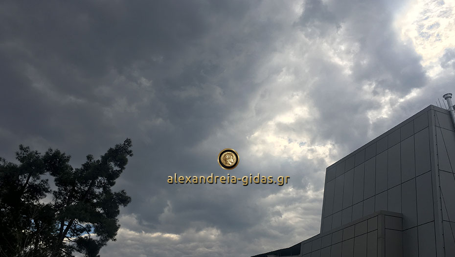 Αεροπλάνα και ήχοι στον ουρανό πάνω από τον δήμο Αλεξάνδρειας