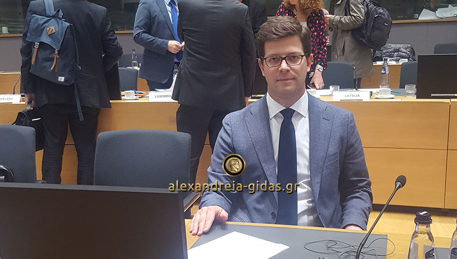 Τόλκας από το συμβούλιο υπουργών της Ε.Ε.: “Στην Ελλάδα δοκιμάζεται η αλληλεγγύη αλλά και η ευθύνη της Ευρώπης”