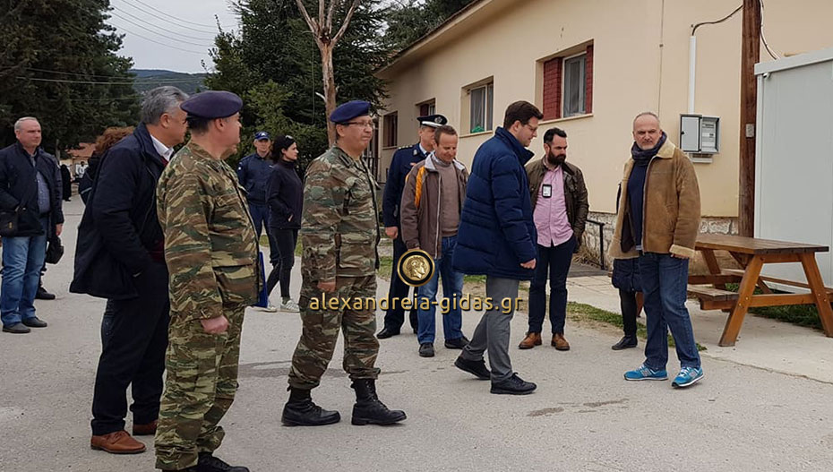Τη δομή φιλοξενίας προσφύγων στην Αγία Βαρβάρα Ημαθίας επισκέφτηκε ο Άγγελος Τόλκας