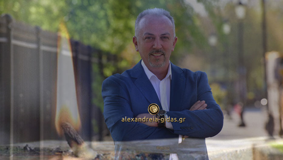 Στις 11 σήμερα Παρασκευή η κηδεία του Σάκη Τζίκα