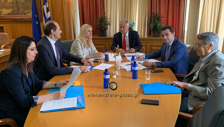 Άμεση αντίδραση του Απ. Βεσυρόπουλου για την θεομηνία στην Ημαθία – σύσκεψη στο υπουργείο ανάπτυξης