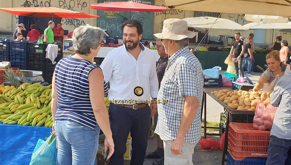 Στην Αλεξάνδρεια το πρωί ο Τάσος Μπαρτζώκας – πράξη η λειτουργία του πολιτικού του γραφείου στην πόλη (εικόνες)