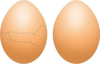 Απλά κολπάκια για να βάψετε τέλεια τα αυγά για το Πάσχα!