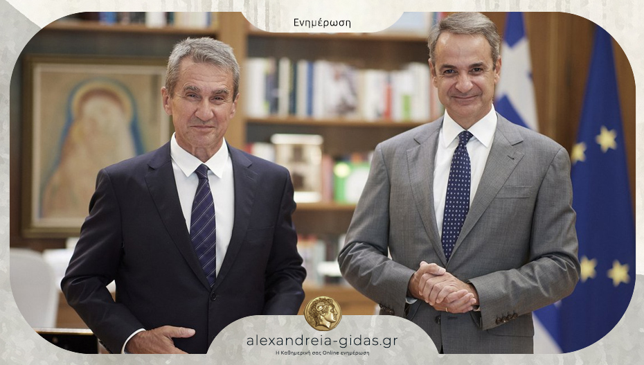 Ο Ανδρέας Λοβέρδος προσχώρησε στη Νέα Δημοκρατία